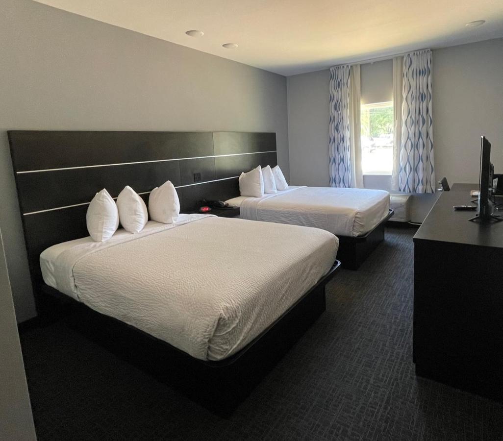 Days Inn By Wyndham Zachary La Exteriér fotografie