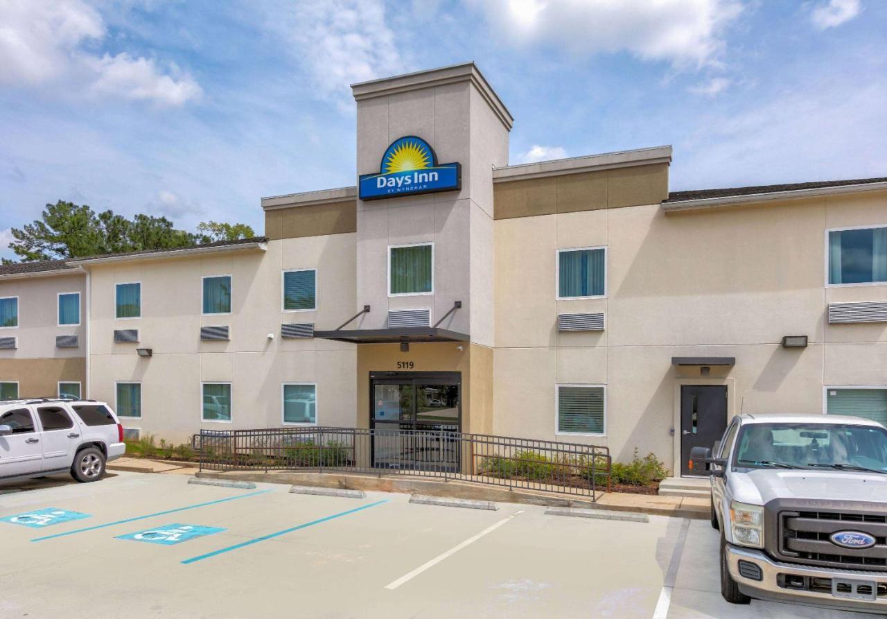 Days Inn By Wyndham Zachary La Exteriér fotografie