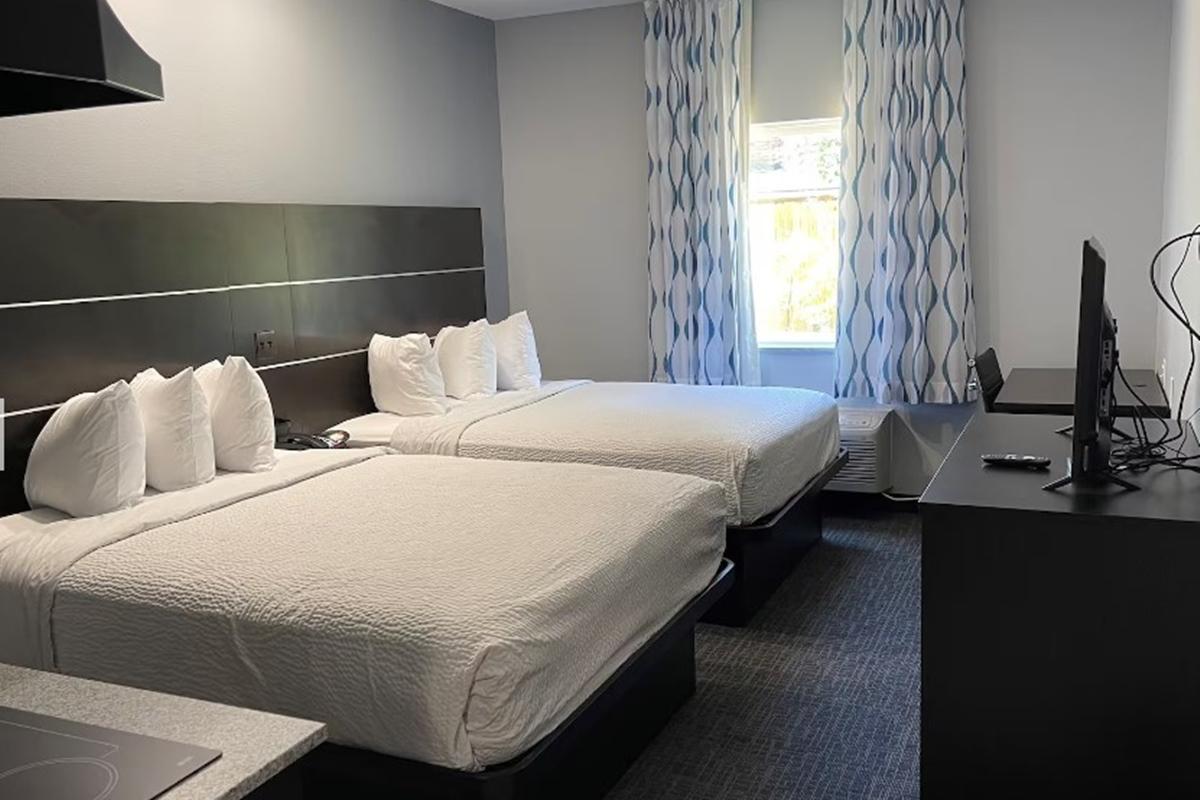 Days Inn By Wyndham Zachary La Exteriér fotografie